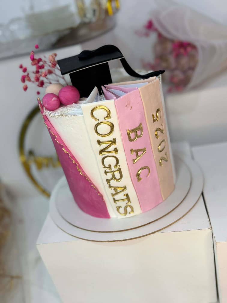 Graduation cake